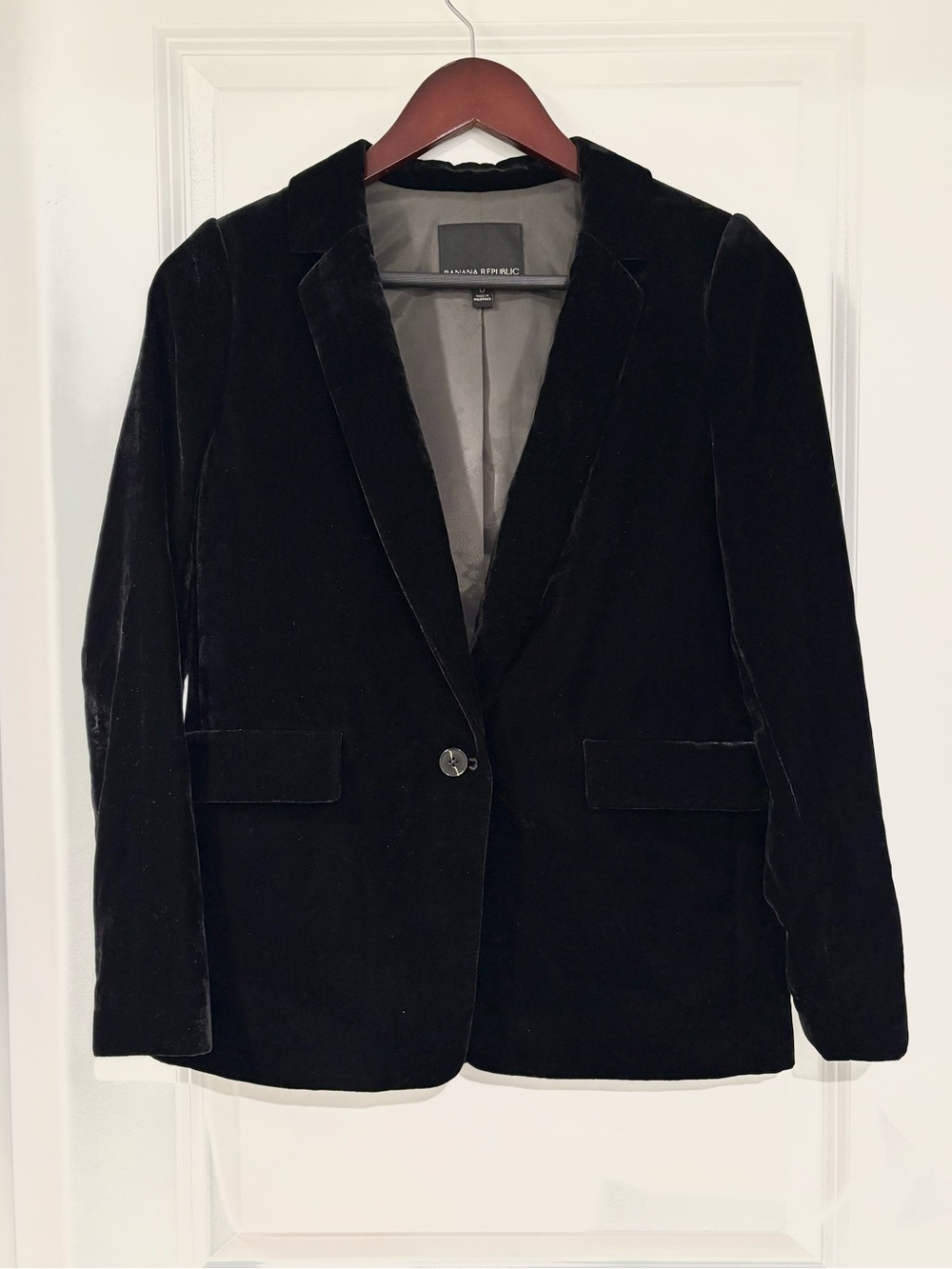 Banana Republic Black Velvet Single-Button Blazer
